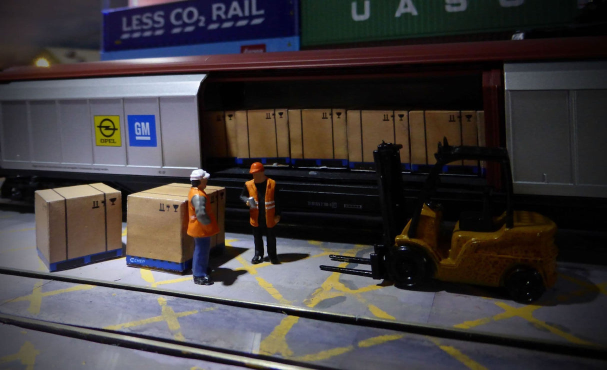 AX028-OO Palletised Loads Set 1 (Pack of 8) OO/4mm/1:76