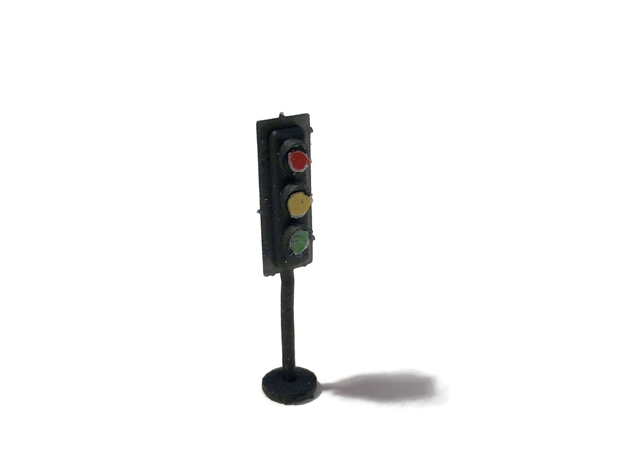 AX158-OO Freestanding Traffic Lights - Non Working (Pack of 2) OO/4mm/1:76