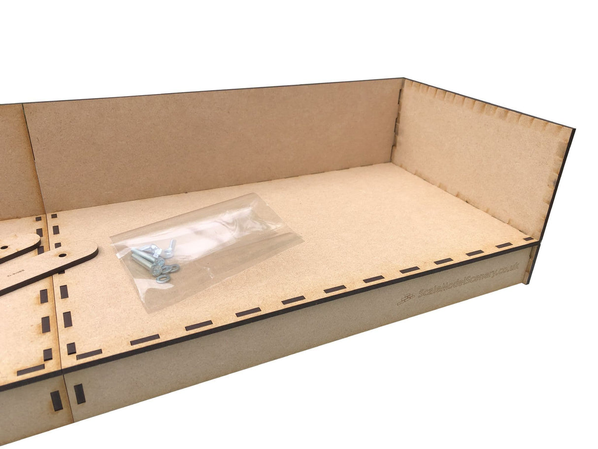 BB018 Micro Layout Baseboard In A Box #2 (730 x 95 x 207mm)