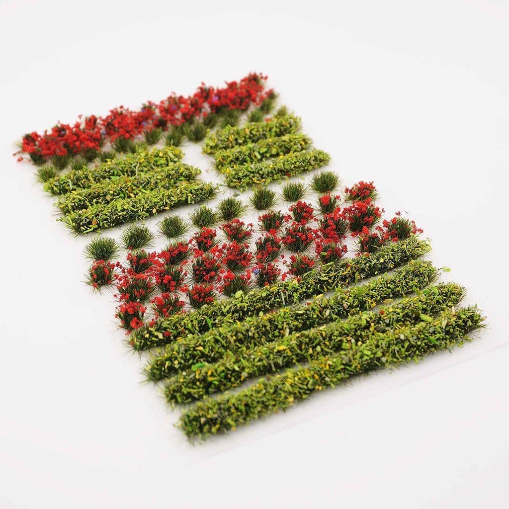 FB026 Red Flower & Hedge Mix