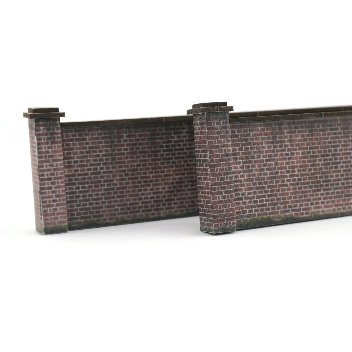 KX002-OO 6ft Industrial Brick Wall And Gates OO/4mm/1:76