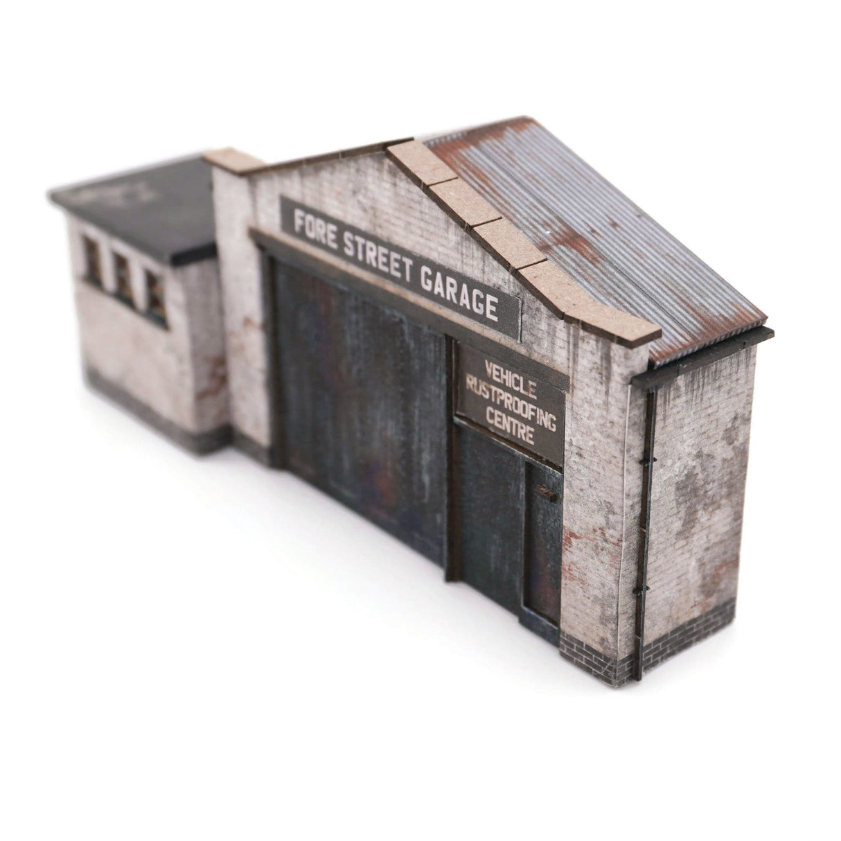KX110-OO Fore Street Low Relief Garage - OO/4mm/1:76