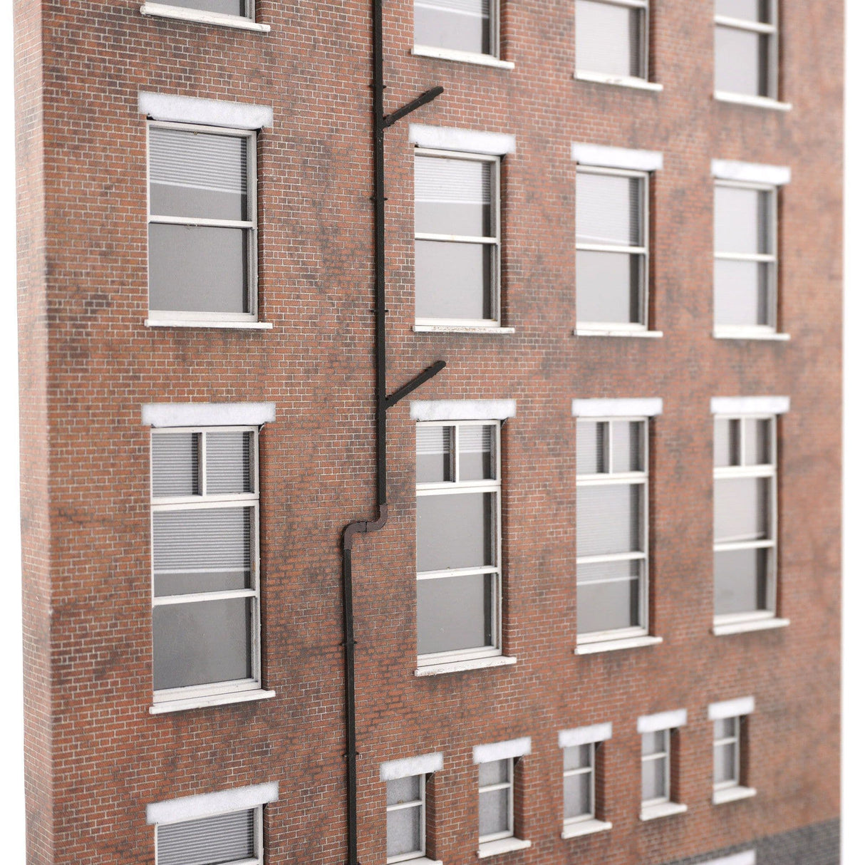 KX114-OO Low Relief Nightclub & Offices - OO/4mm/1:76