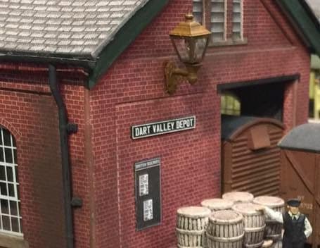 LX093-OO Laser Engraved Signal Box Nameplates OO/4mm/1:76