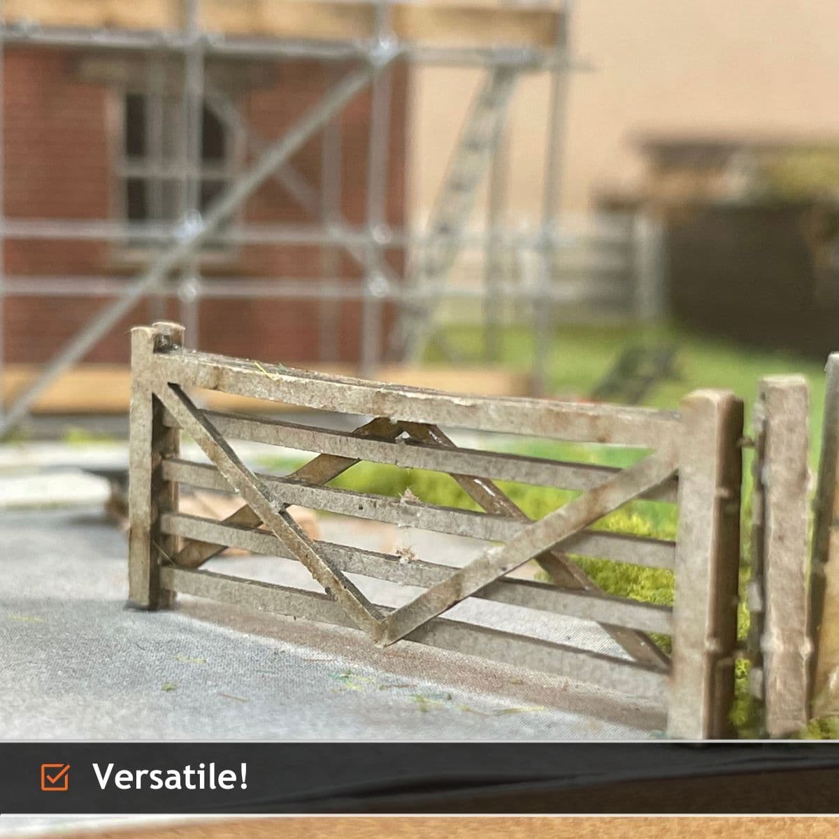 LX001-OO Laser Cut Five Bar Gates & Posts (Pack Of 3) OO/4mm/1:76