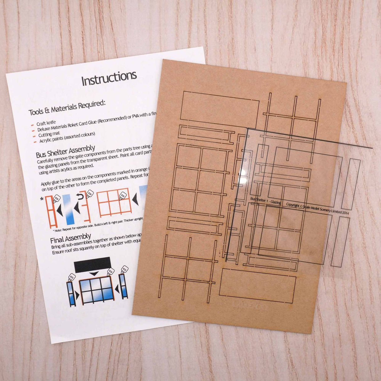 LX005-OO Laser Cut Small Bus Shelter (Pack Of 2) OO/4mm/1:76