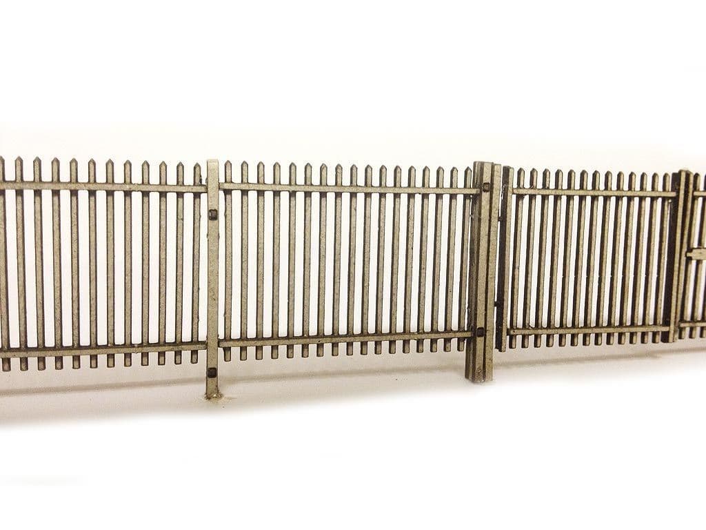 LX017-TT Laser Cut 2m Palisade Security Fencing & Gates TT/3mm/1:100