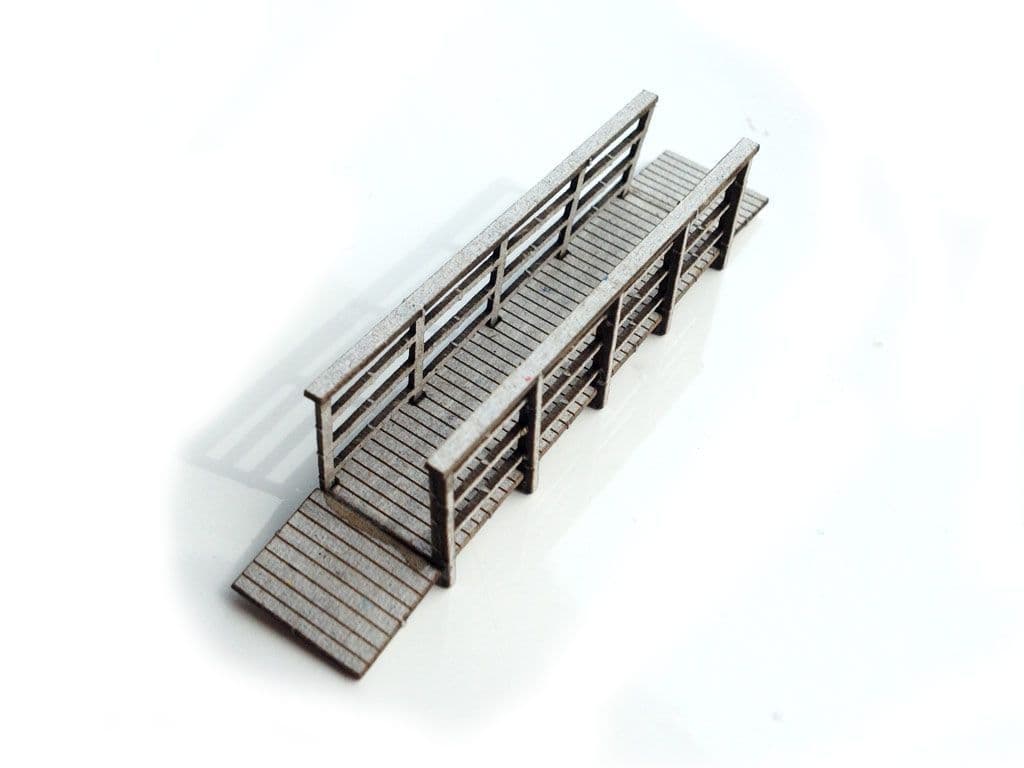 LX026-OO Laser Cut Small Footbridge OO/4mm/1:76