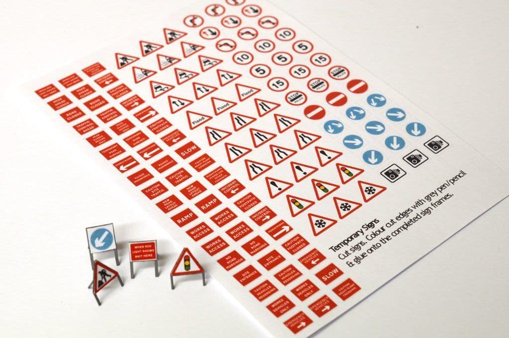 LX074-OO Laser Cut Temporary Road Signs (Pack of 16) OO/4mm/1:76