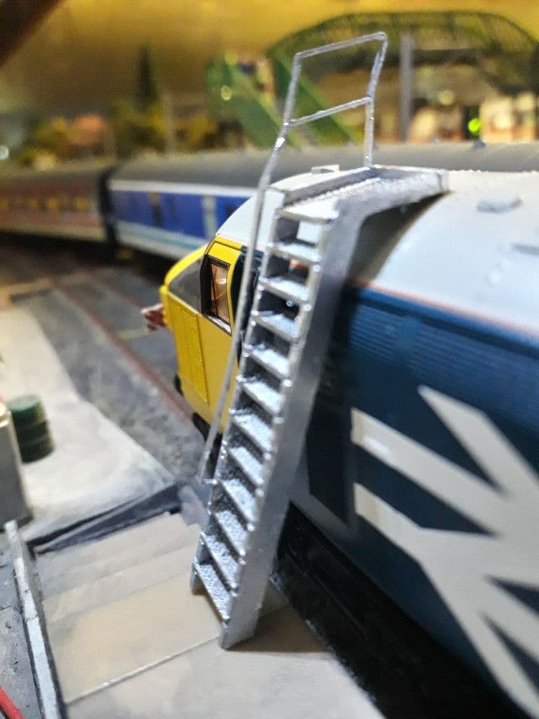 LX198-OO Locomotive Access Ladders - Short (Pack of 4) OO/4mm/1:76