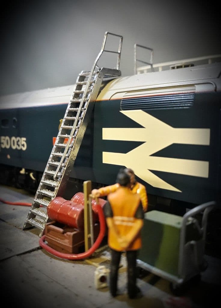 LX199-OO Locomotive Access Ladders - Long (Pack of 4) OO/4mm/1:76
