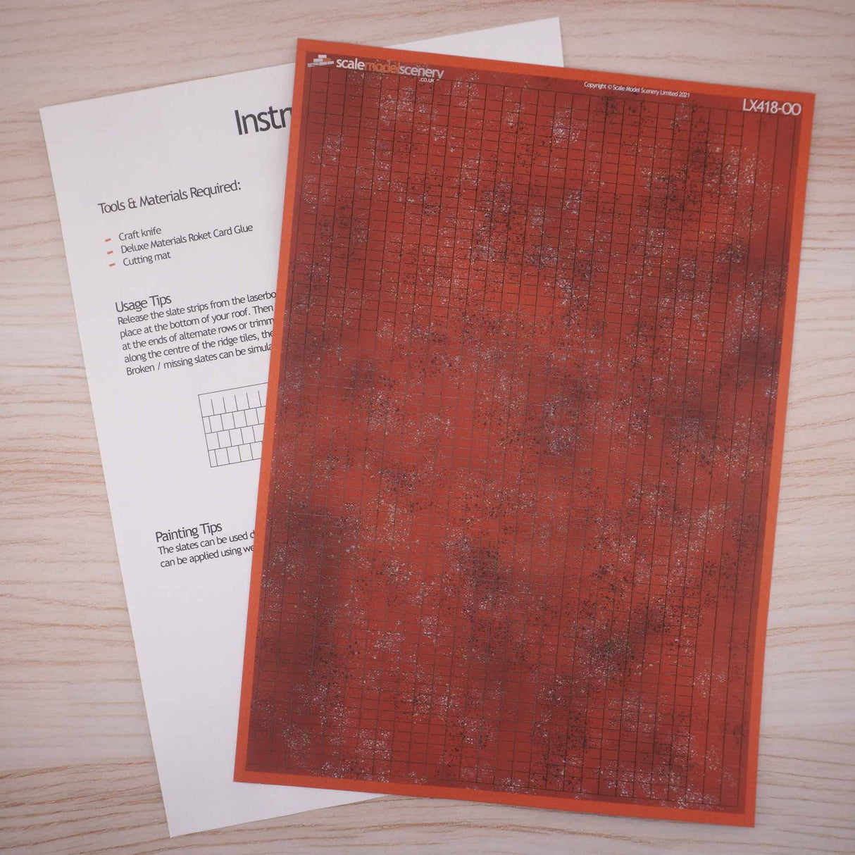 LX418-OO Pre-Weathered Laser Cut Terracotta Roof Tiles (A4 Sheet) OO/4mm/1:76