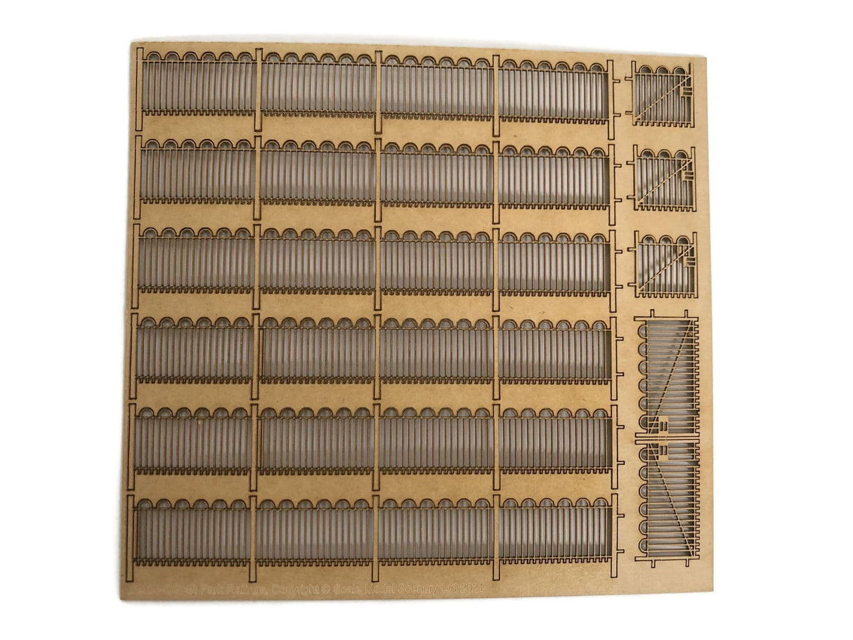 LX420-OO Laser Cut 4ft School/Park Hairpin Railings OO/4mm/1:76
