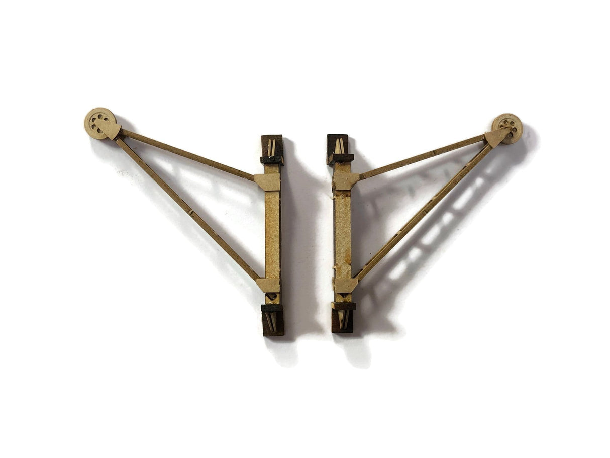 LX472-OO Wall Mounted Hoists For Warehouse, Goods Sheds & Factories (Pack of 4) - OO/4mm/1:76