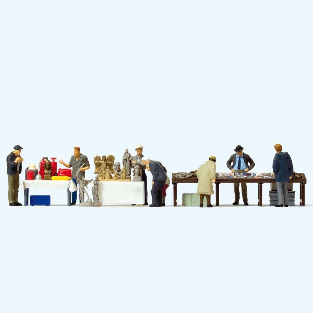 Preiser 10614 Shoppers At The Flea Market (Pack of 8) - OO/HO