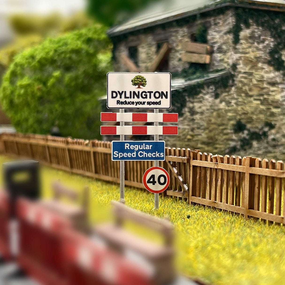 S034-OO Customised Village / Town Welcome Signs - OO/4mm/1:76