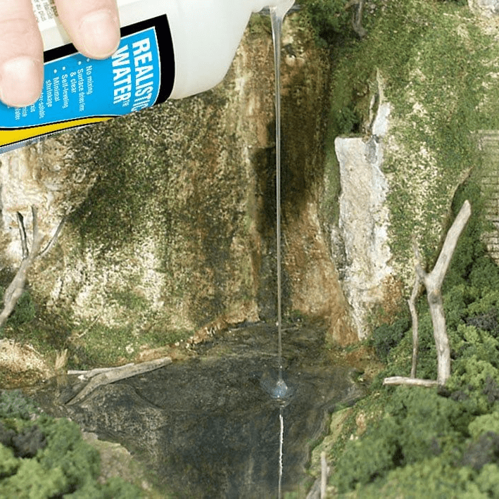 Woodland Scenics Realistic Water (16oz) C1211