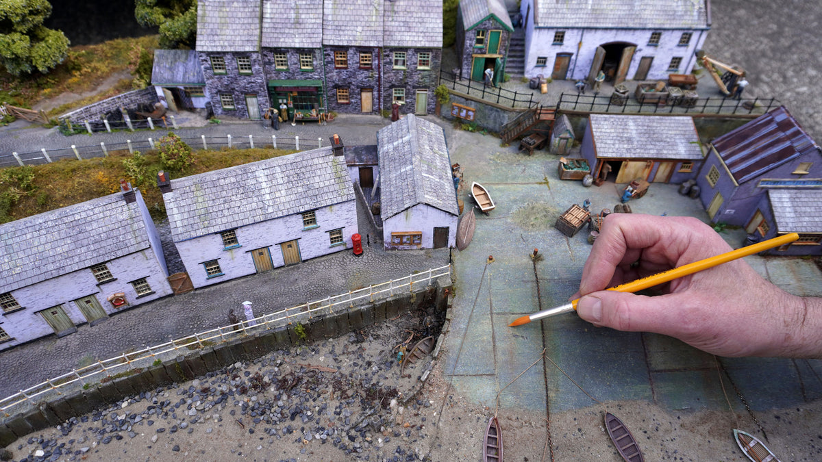 Accessories & Figures – Scale Model Scenery