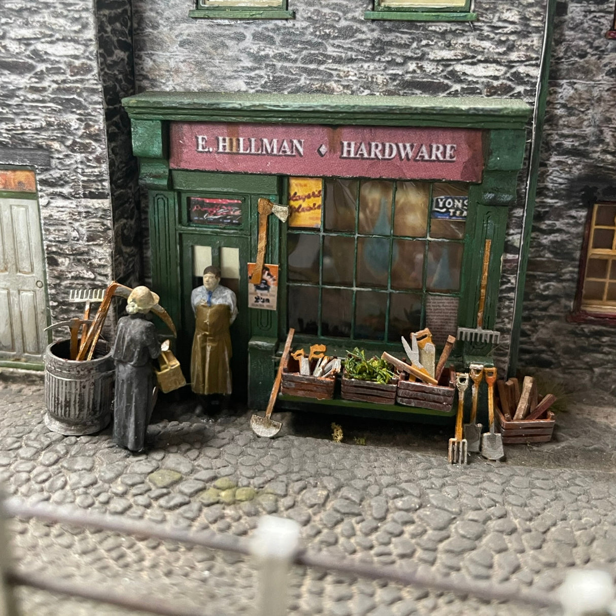 The Village Shop Bundle - OO/4mm/1:76