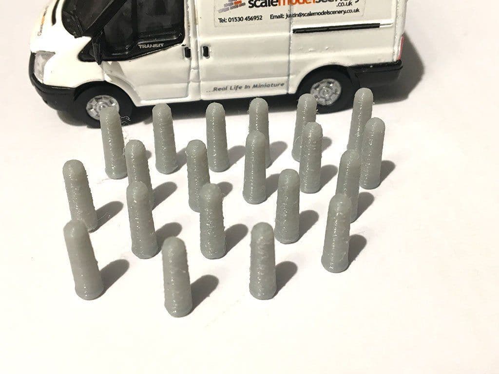 AX051-OO 3D Printed Concrete Bollards Bumper Pack (20) OO/4mm/1:76