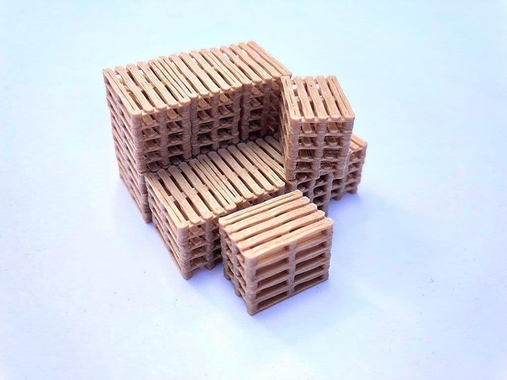 AX065-OO 3D Printed Real Wood Pallet Stacks (Pack of 12) OO/4mm/1:76