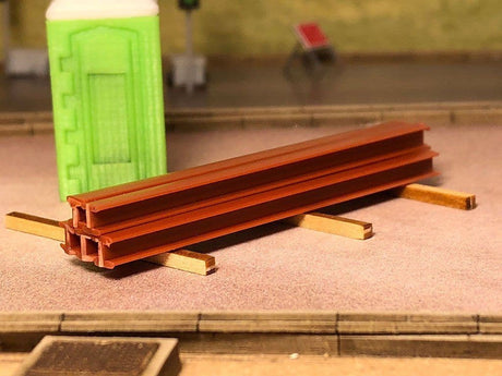 AX067-OO Red Oxide H Beam 3.5mm x 3.5mm (Pack of 5) OO/4mm/1:76
