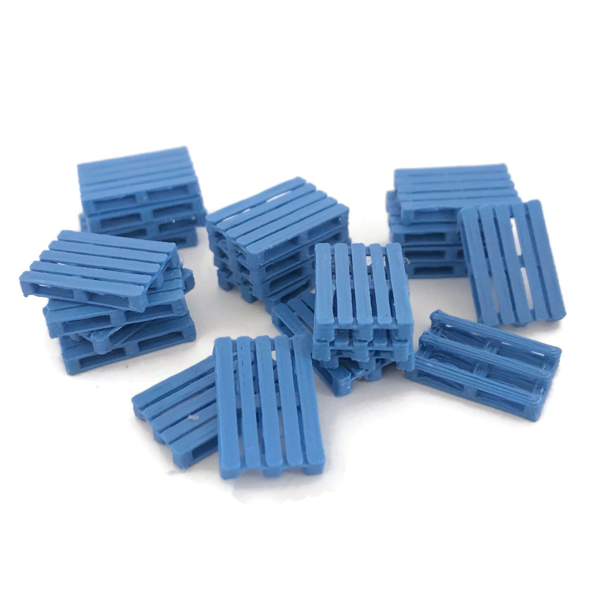 AX115-OO 3D Printed Blue Shipping Pallets (Pack of 24) OO/4mm/1:76