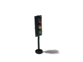 AX158-OO Freestanding Traffic Lights - Non Working (Pack of 2) OO/4mm/1:76
