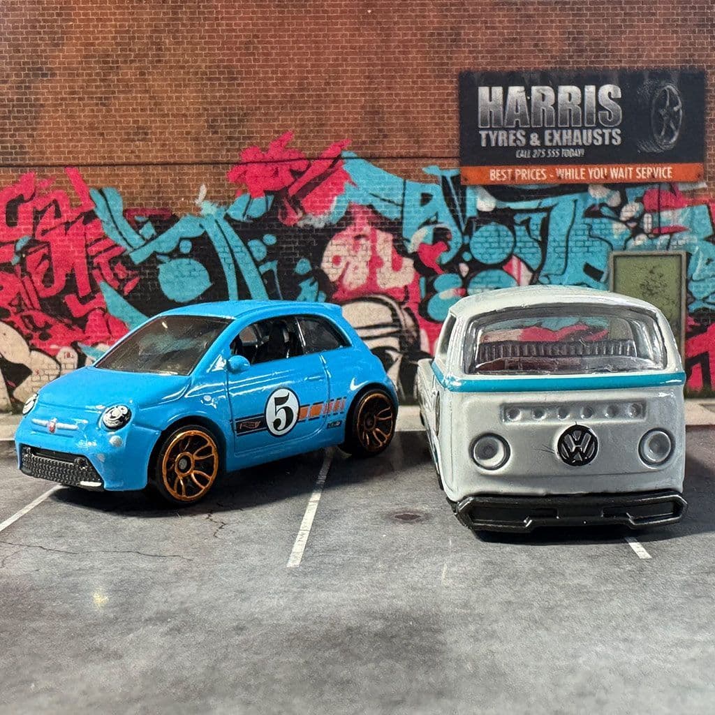 Backstreet Car Park Diecast Diorama Display Base - Choice Of Scales