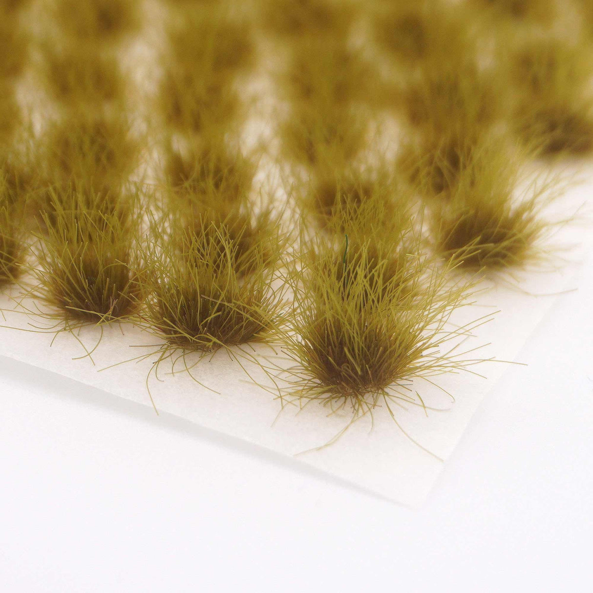 FB023 Swamp Grass 10mm Tufts - Bulk Pack