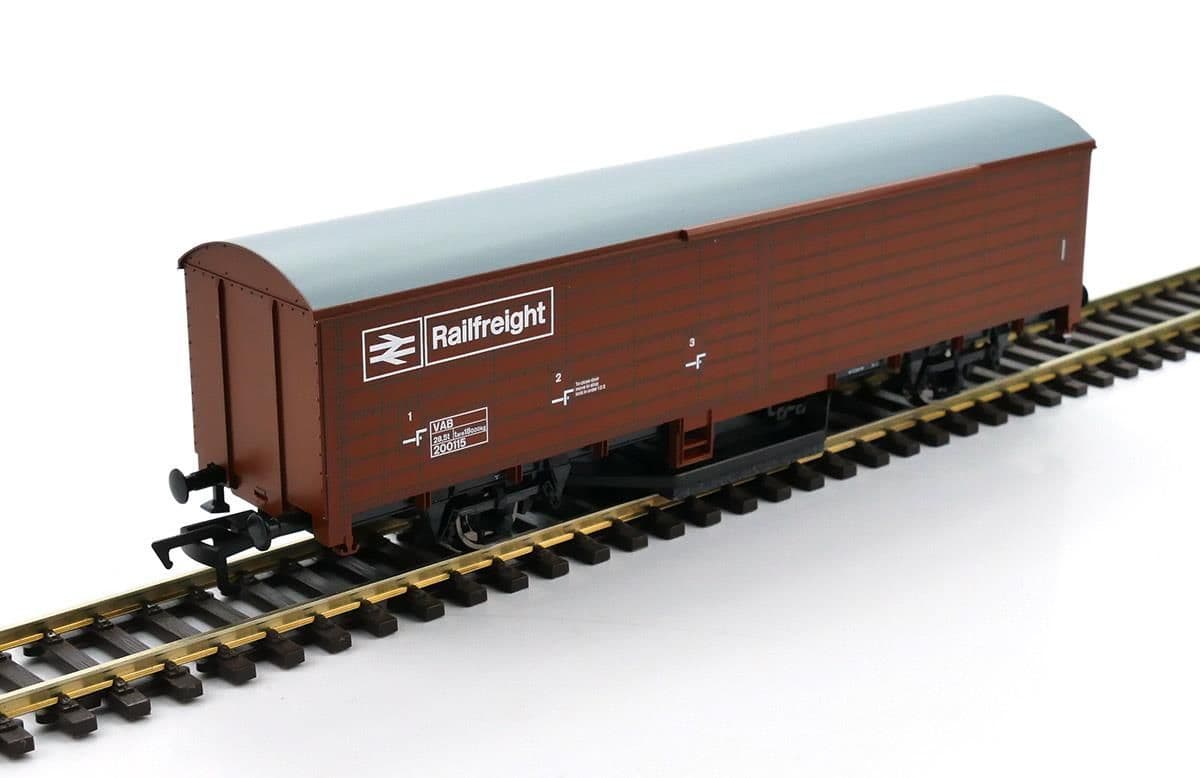 Gaugemaster GM4430102 BR Railfreight Track Cleaning Wagon