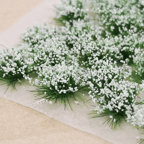 HP006 Medium White Flower Tufts - Handy Pack