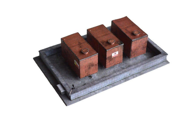 KX008-OO Oil/Fuel Tanks & Bund Wall OO/4mm/1:76