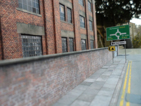 KX023-OO Light Grey Concrete Slabbed Pavement OO/4mm/1:76