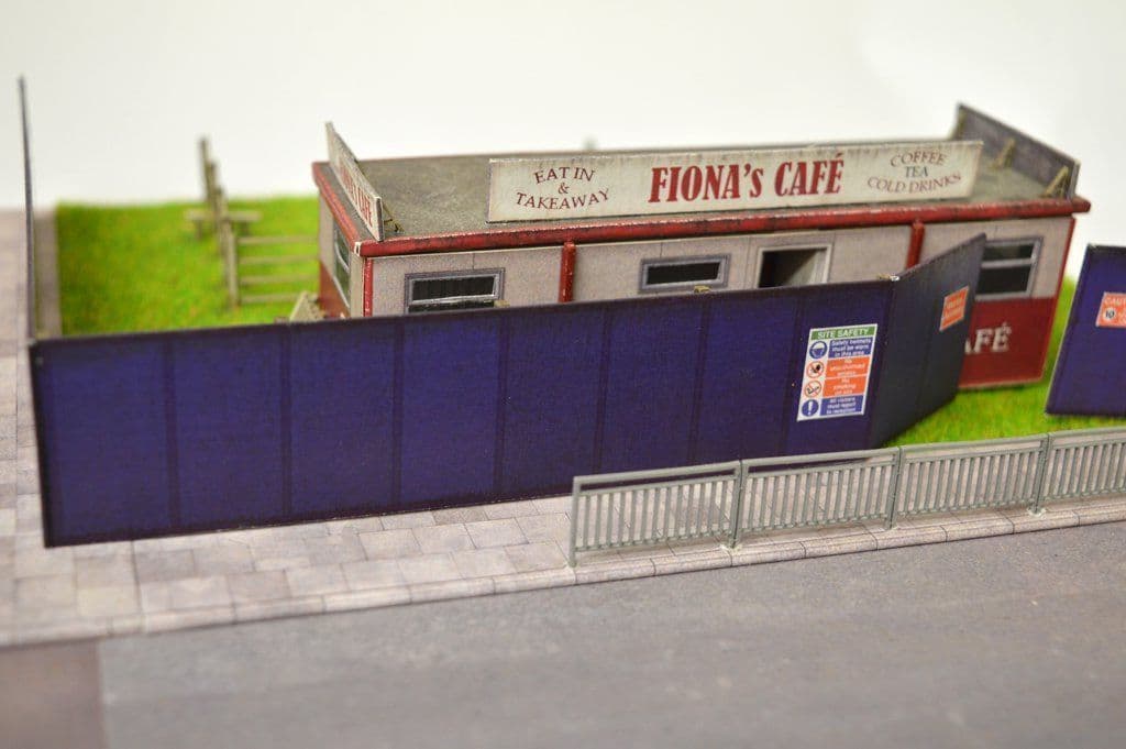 KX035-OO Building Site Hoarding Kit OO/4mm/1:76