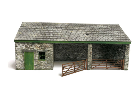KX064-OO Farm Machinery / Tractor Store & Workshop - OO/4mm/1:76