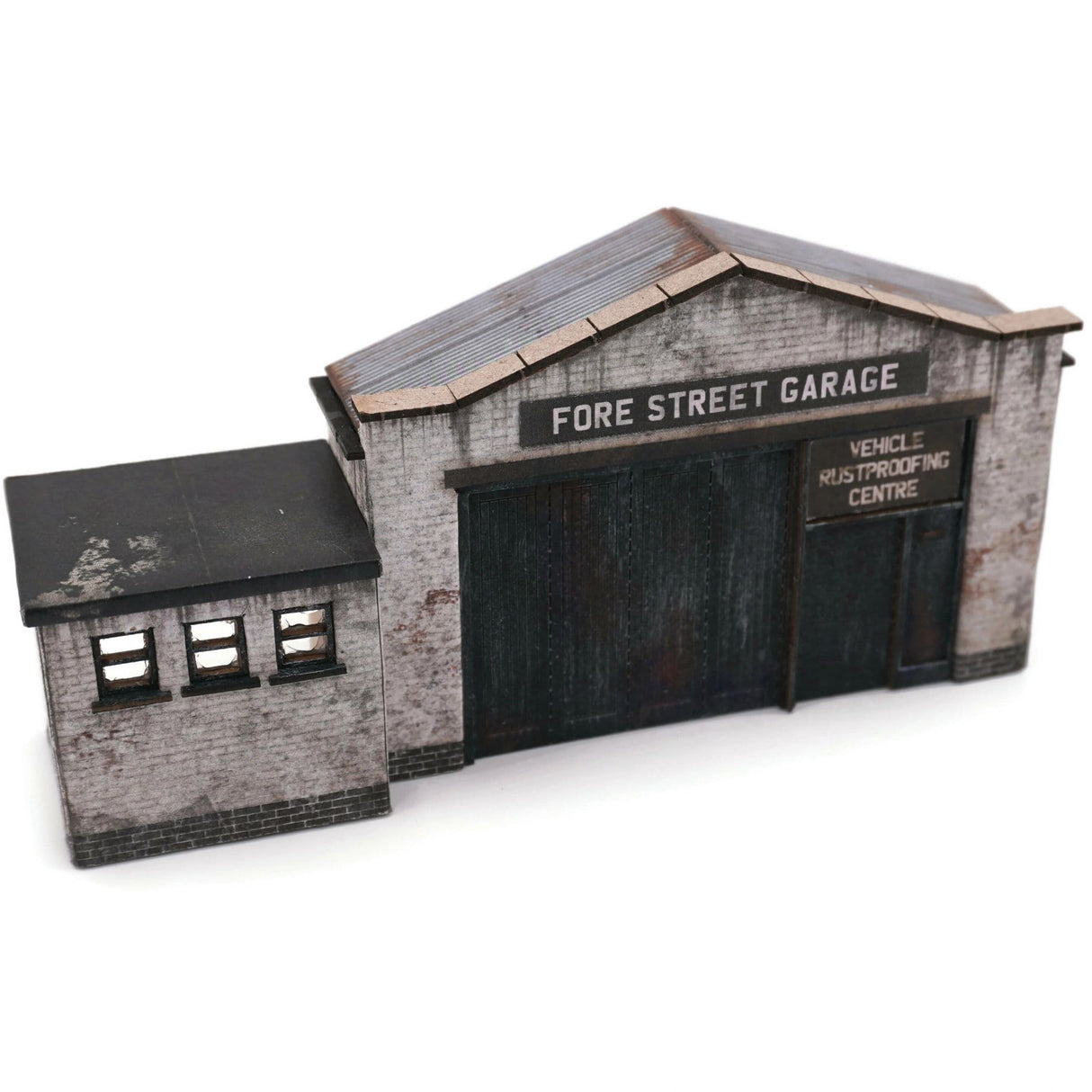 KX110-OO Fore Street Low Relief Garage - OO/4mm/1:76