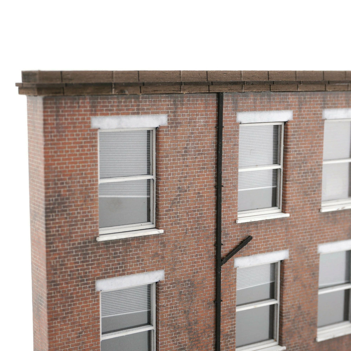 KX114-OO Low Relief Nightclub & Offices - OO/4mm/1:76