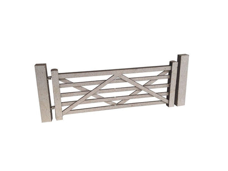 LX001-O Laser Cut Five Bar Gates & Posts (Pack Of 5) O/7mm/1:43