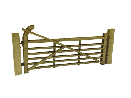 LX002-OO Laser Cut Arch Top Five Bar Gates & Posts (Pack Of 3) OO/4mm/1:76