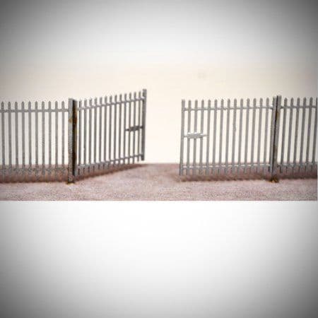 LX092-OO Security Gates & Posts (Pack of 6) OO/4mm/1:76