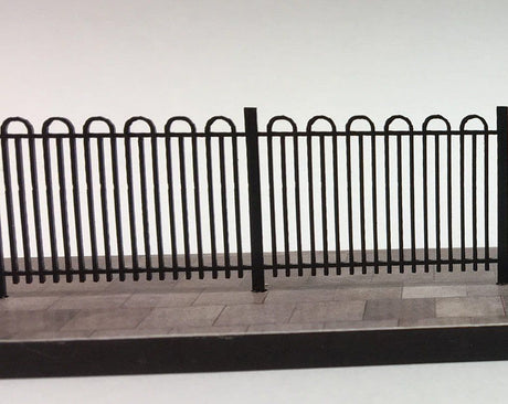 LX162-N Laser Cut 5ft School/Park Hairpin Railings Extension Pack N/2mm/1:148