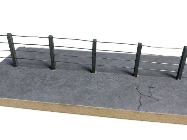 LX378-OO Laser Cut 4ft Concrete Fence Posts - OO/4mm/1:76