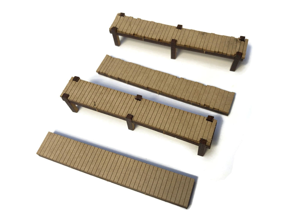 LX386-OO Small Wooden Jetties (Pack of 4) - OO/4mm/1:76