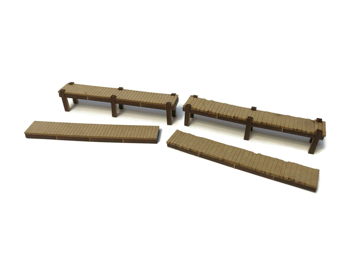 LX386-OO Small Wooden Jetties (Pack of 4) - OO/4mm/1:76