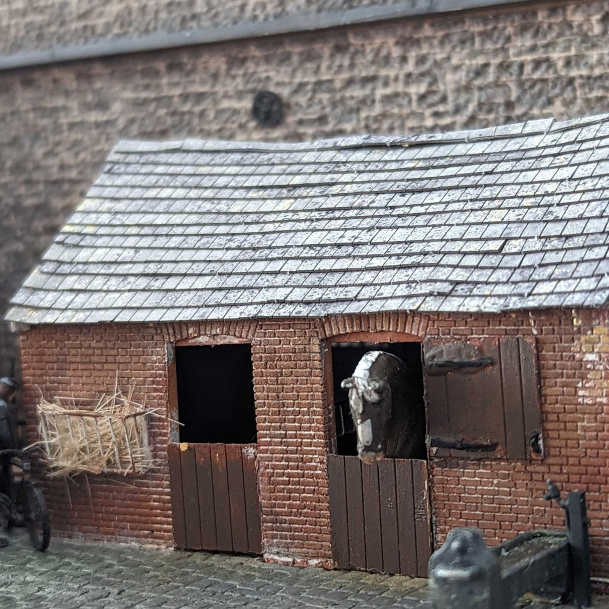 LX410-OO Pre-Weathered Laser Cut Roof Slates (A4 Sheet) - OO/4mm/1:76