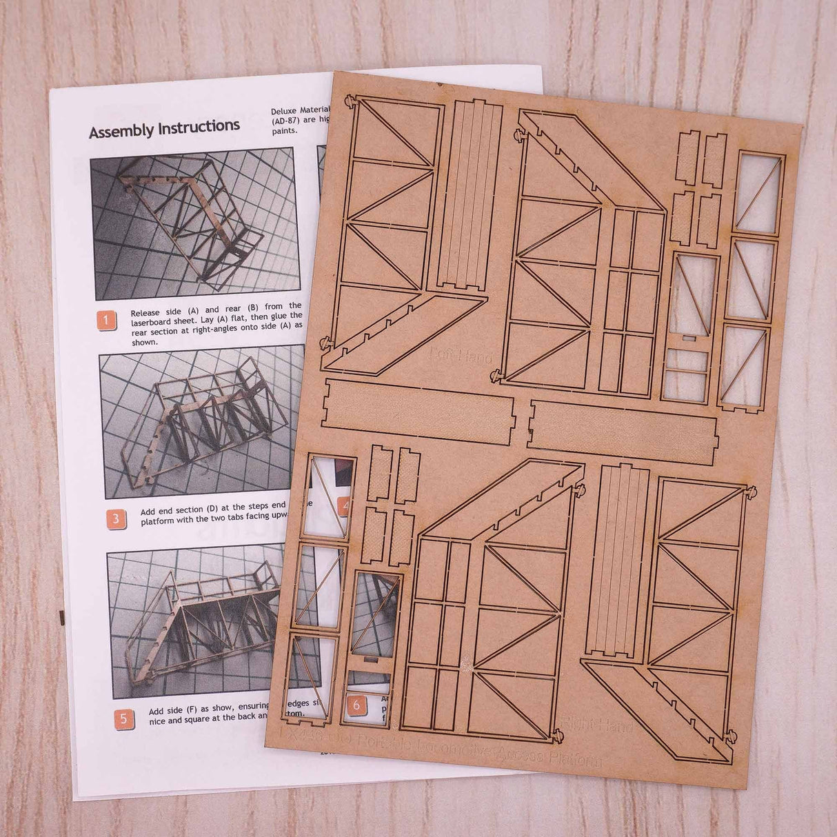 LX446-OO Portable Locomotive Access Platforms (Pack of 2) - OO/4mm/1:76