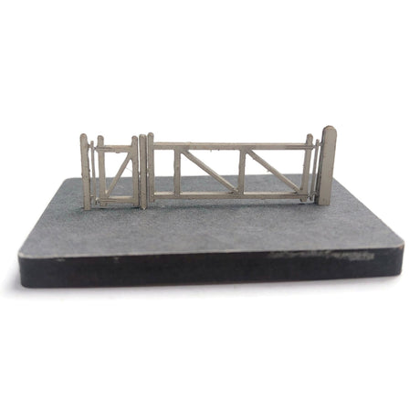 LX484-N Crossing/Yard Gates (NYMR/Goathland Style) - N/2mm/1:148