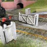 LX484-OO Crossing/Yard Gates (NYMR/Goathland Style) - OO/4mm/1:76
