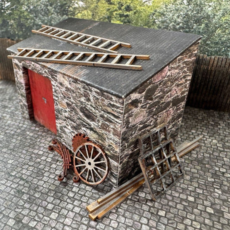 LX567-OO Yard Junk (Ladders, Planks, Saw Blades, Leaf Springs Etc) - OO/4mm/1:76